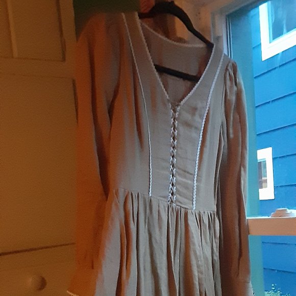 Revintaria "Anne" Linen *Handmade in Poland* Gunne-Style Midi dress - Picture 5 of 7